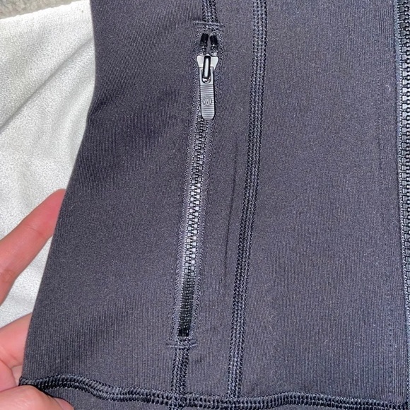 LULULEMON Define Jacket - Picture 5 of 8